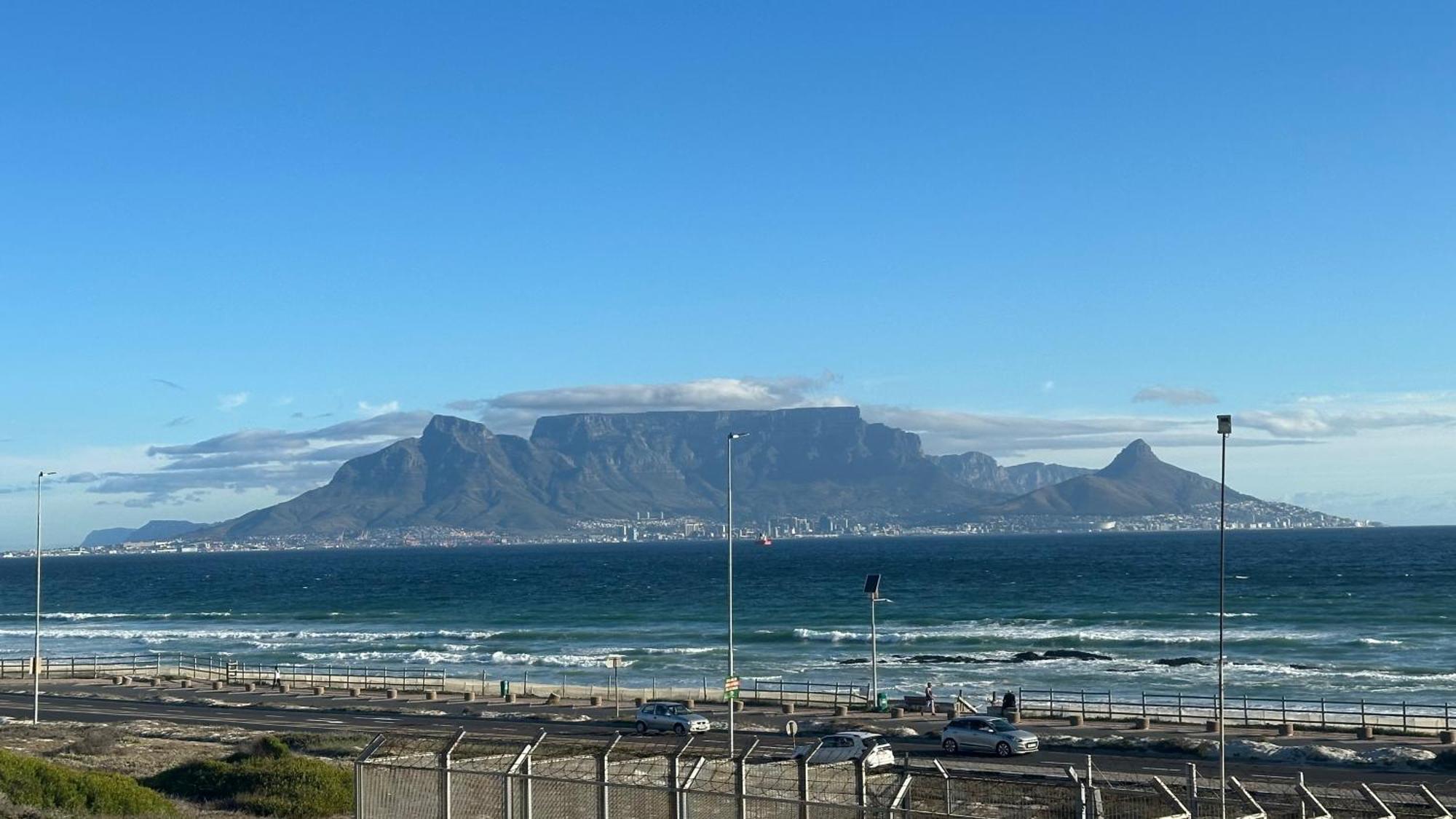 Oceansnest Guest House Bloubergstrand Eksteriør bilde