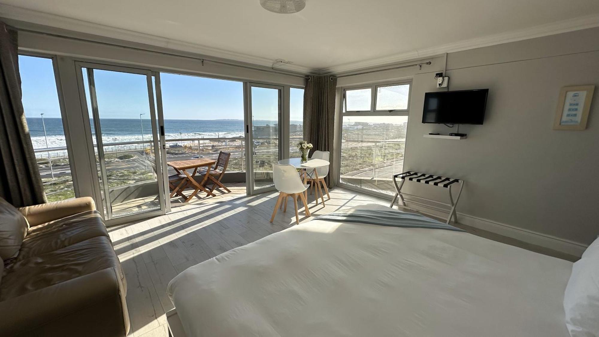 Oceansnest Guest House Bloubergstrand Eksteriør bilde